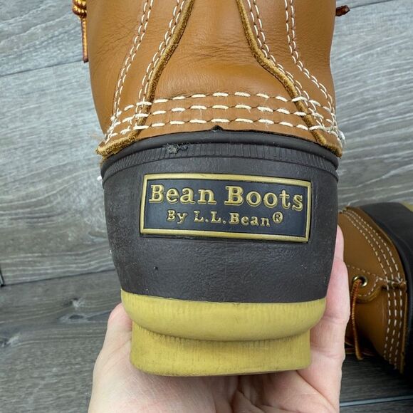 LL Bean Bean Boots Women’s Sz 7M Gore-Tex Tan Leather 8” Lace Up 6-Eye Duck Boot - Picture 13 of 14